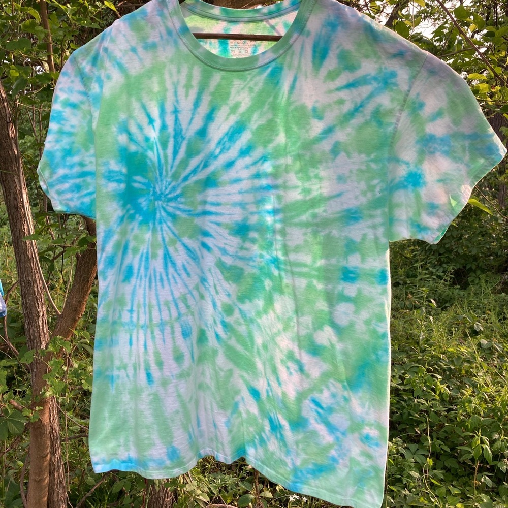 NWOT Custom Unisex Tie Dye T-Shirt